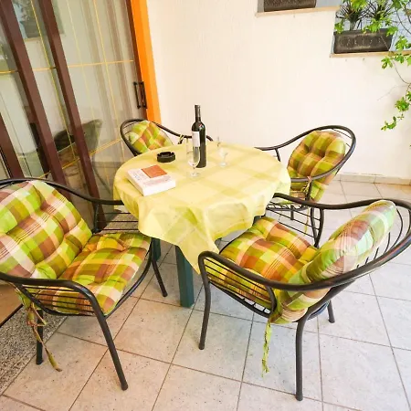 Holiday Home Petra Bibinje