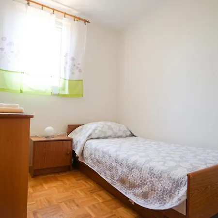 Holiday Home Petra Holiday home Bibinje